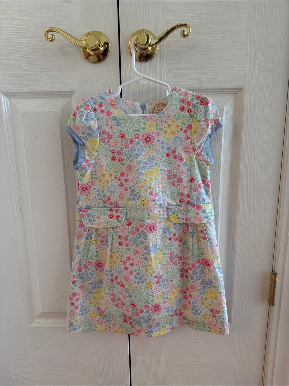 Girls Floral Pocket Dress in Pastel Multicolor